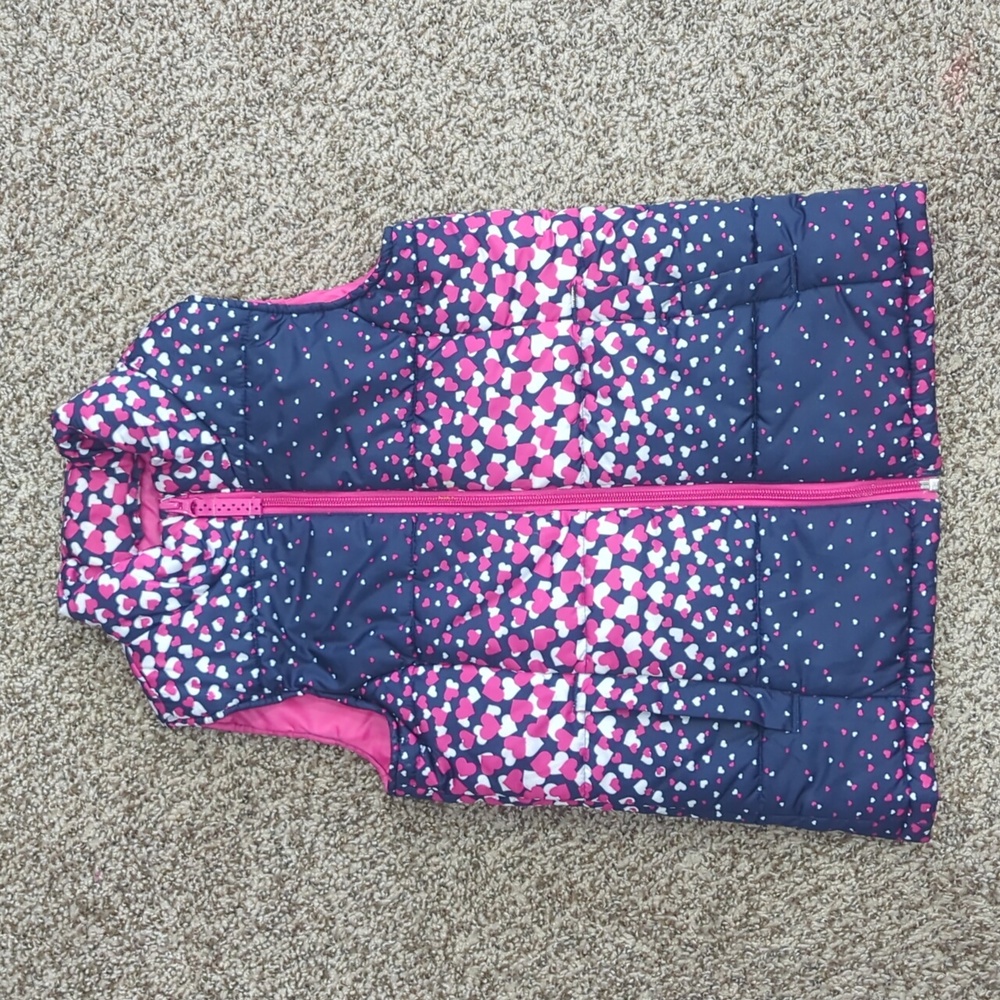 3/$30 Lands' End quilted heart pattern puffer vest size M (5-6) navy blue whit…
